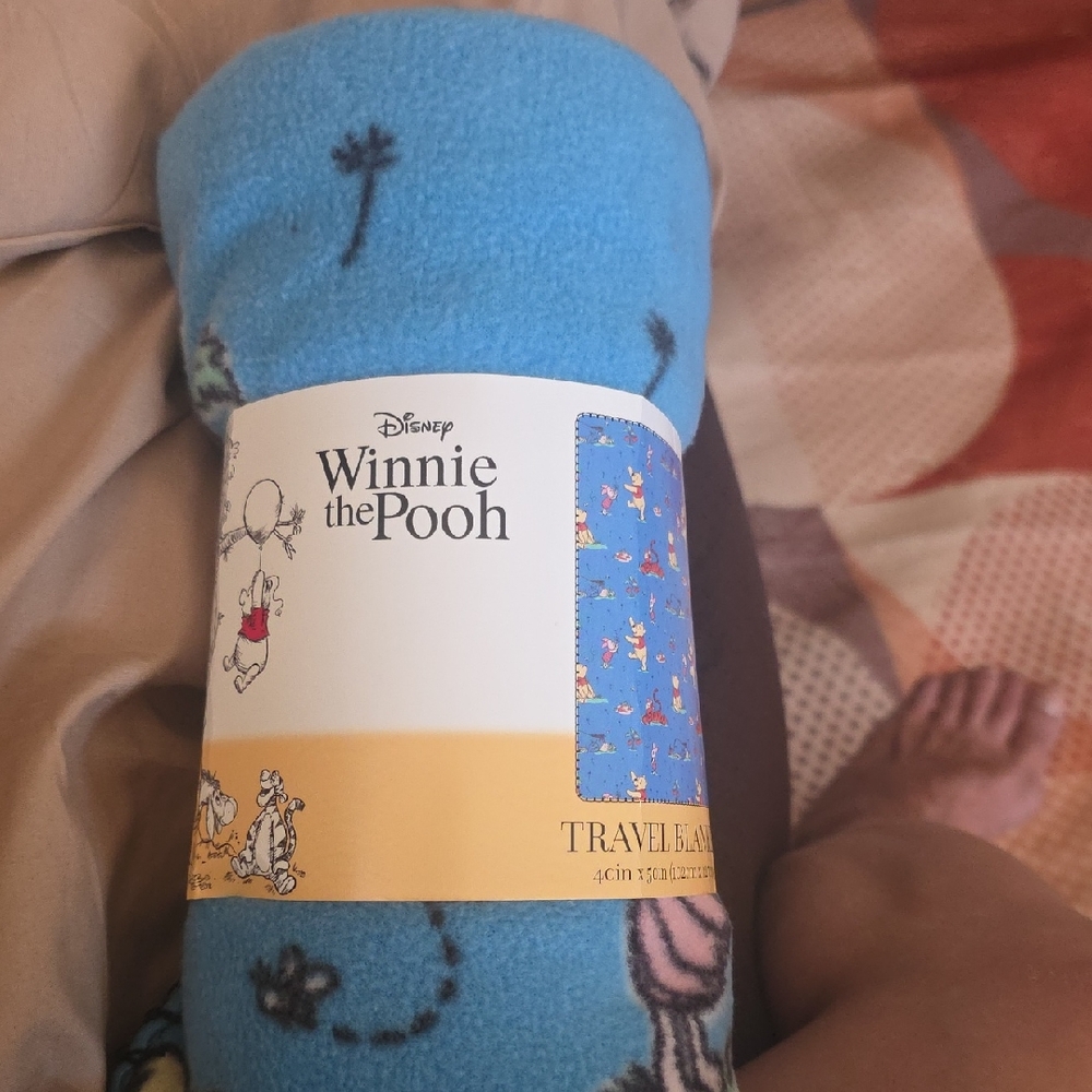 Disney Winnie the Pooh Blue Blanket